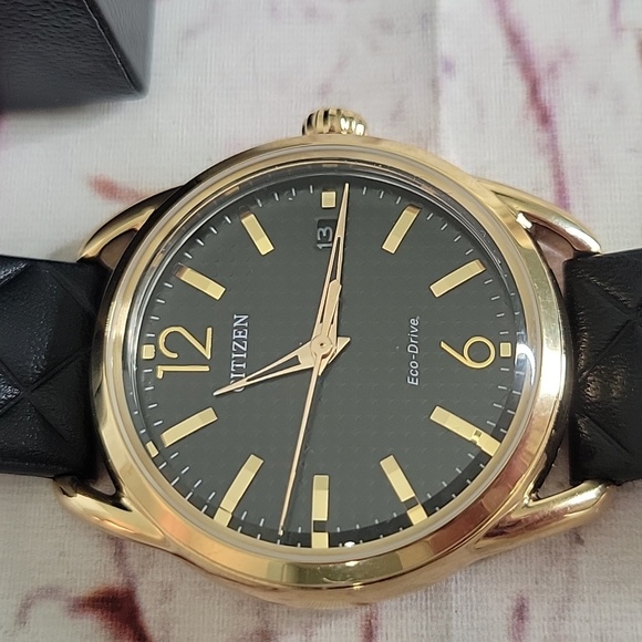 Citizen Eco-Drive Gold and Black Women's Watch - Picture 8 of 9